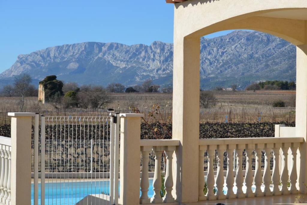 דירות Pourrieres Vue Sainte Victoire, Proche Aix-En-Provence מראה חיצוני תמונה